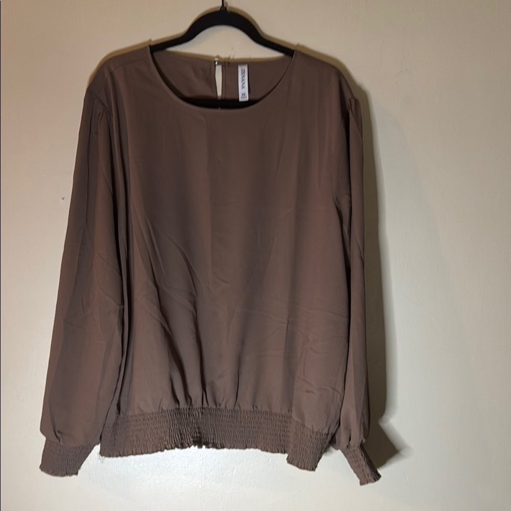 Zenana sheer Brown blouse